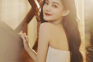 李一桐最新写真集锦，展现多样魅力