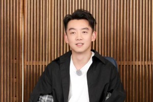 《奔跑吧9》济南特辑：郑恺苗苗泉城热恋，跑男团方言大战