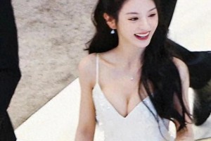 田曦薇维密代言：甜妹与性感的完美融合